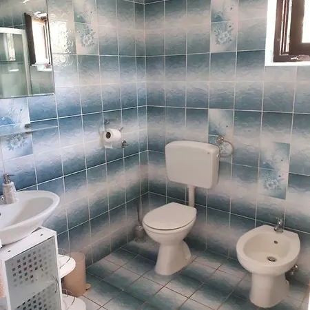 Nila Apartment *